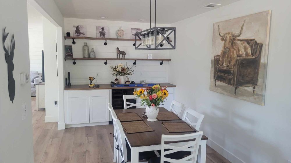 Farmhouse Dining Room painted by Wall 2 Wall Painting